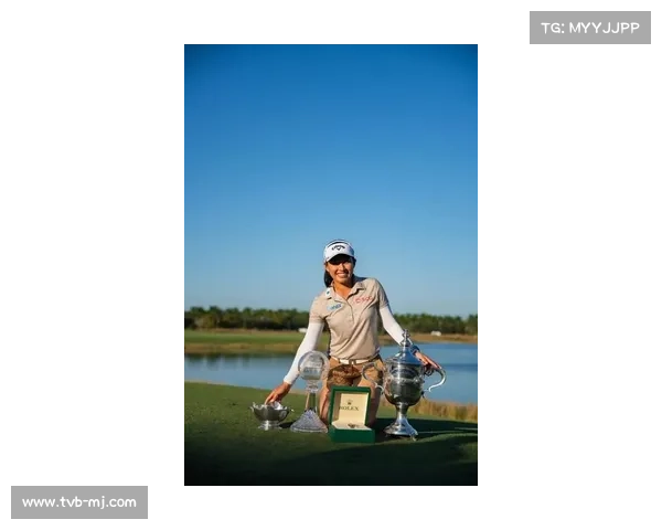 泰国选手提提库卫冕CME巡回锦标赛,破纪录斩获400万美元奖金并创LPGA最低平均杆数新纪录 泰国选手提提库卫冕CME巡回锦标赛,破纪录斩获400万美元奖金并创LPGA最低平均杆数新纪录